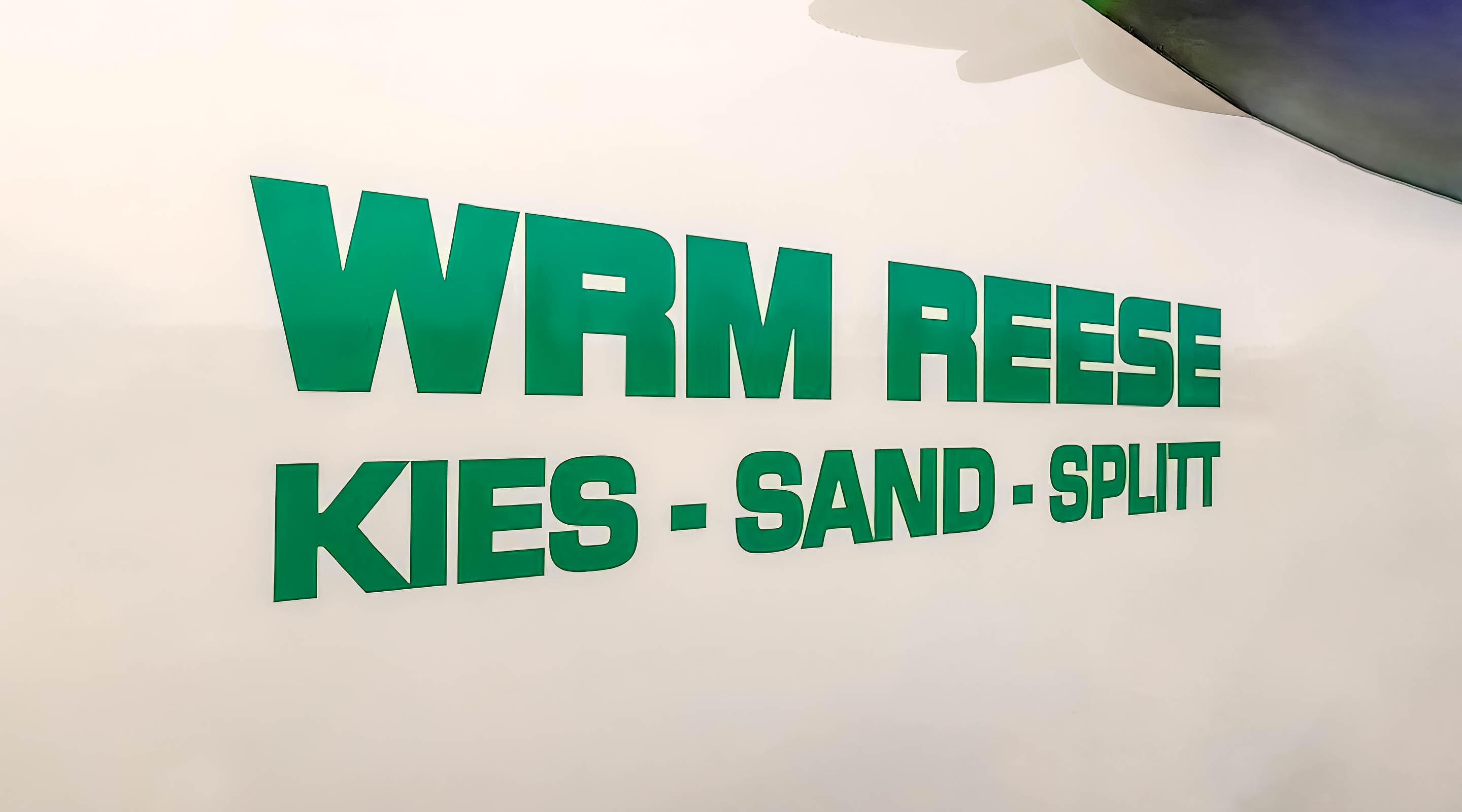 WRM Logistik & Handel