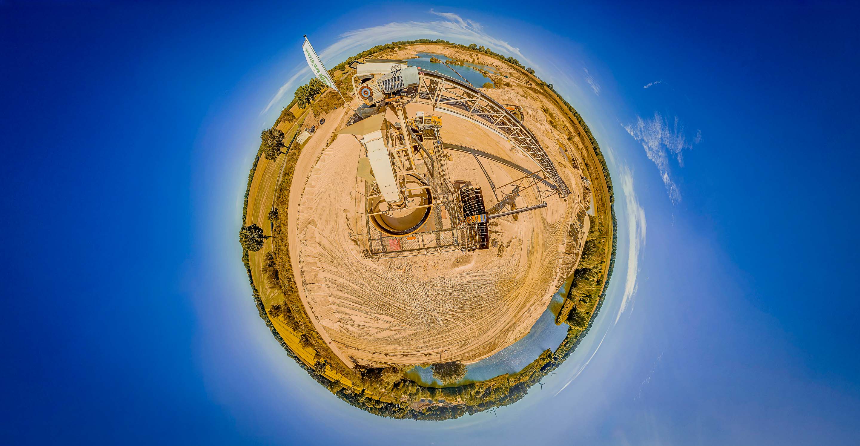 Kieswerk Grauen aus der Vogelperspektive